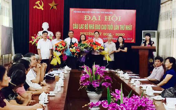 Đại hội Câu lạc bộ Nhà báo Cao tuổi lần thứ nhất 
